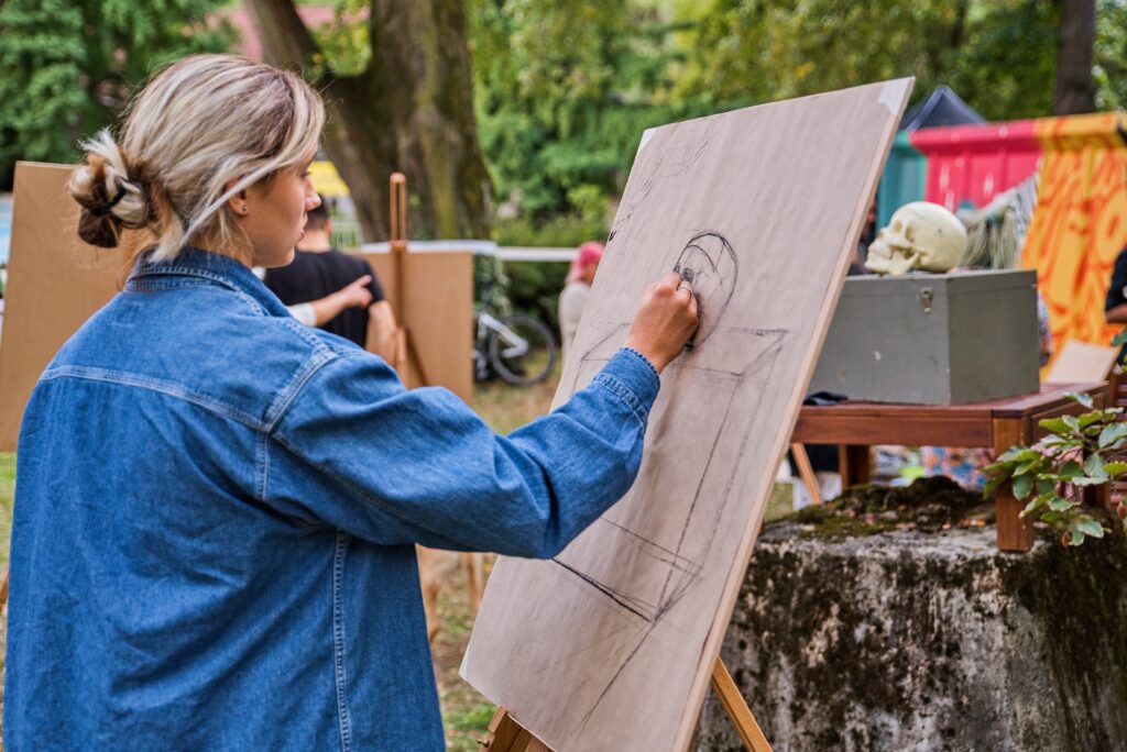 creative-wellbeing_drawing